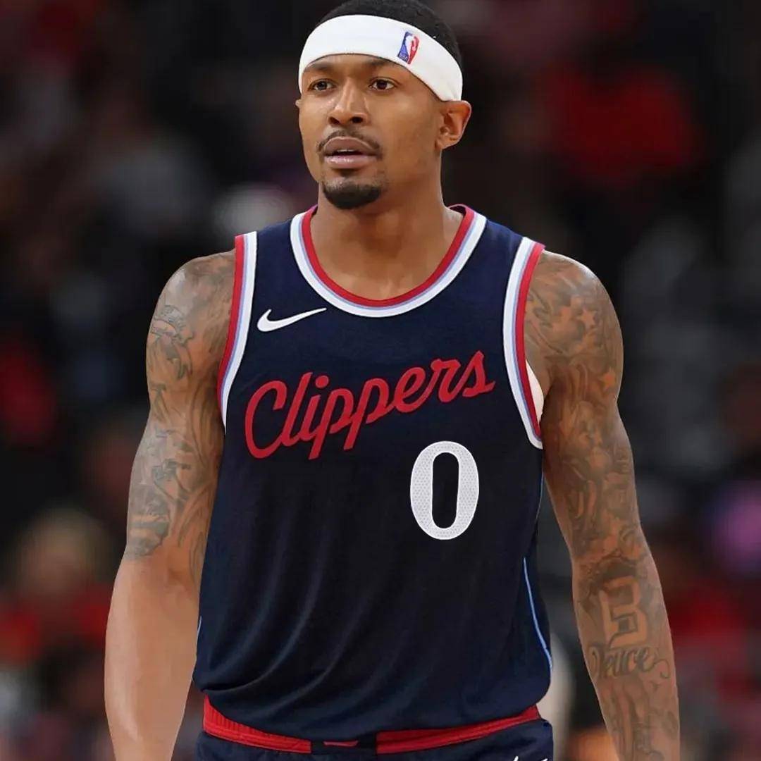 好玩的手机游戏大全-清晨全明星赛传出新动向；洛杉矶快船篮板制胜；管理层表态：压力陡增；阵容厚度经受考验的简单介绍